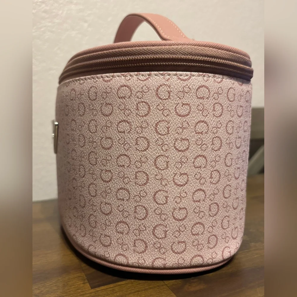 GUESS - Junction Travel Bag NEW! - Picture 6 of 17